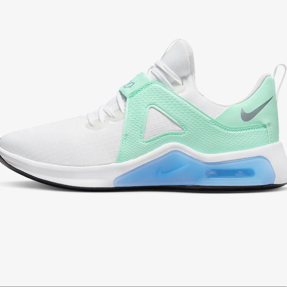 Womens sneakers